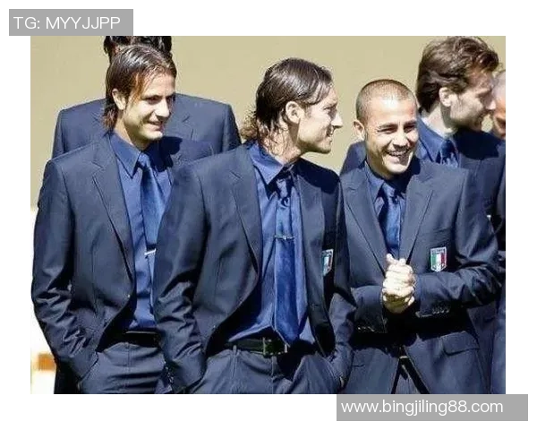 足球明星颜值反差揭秘从场上风采到场下魅力的惊人对比 足球明星颜值反差揭秘从场上风采到场下魅力的惊人对比